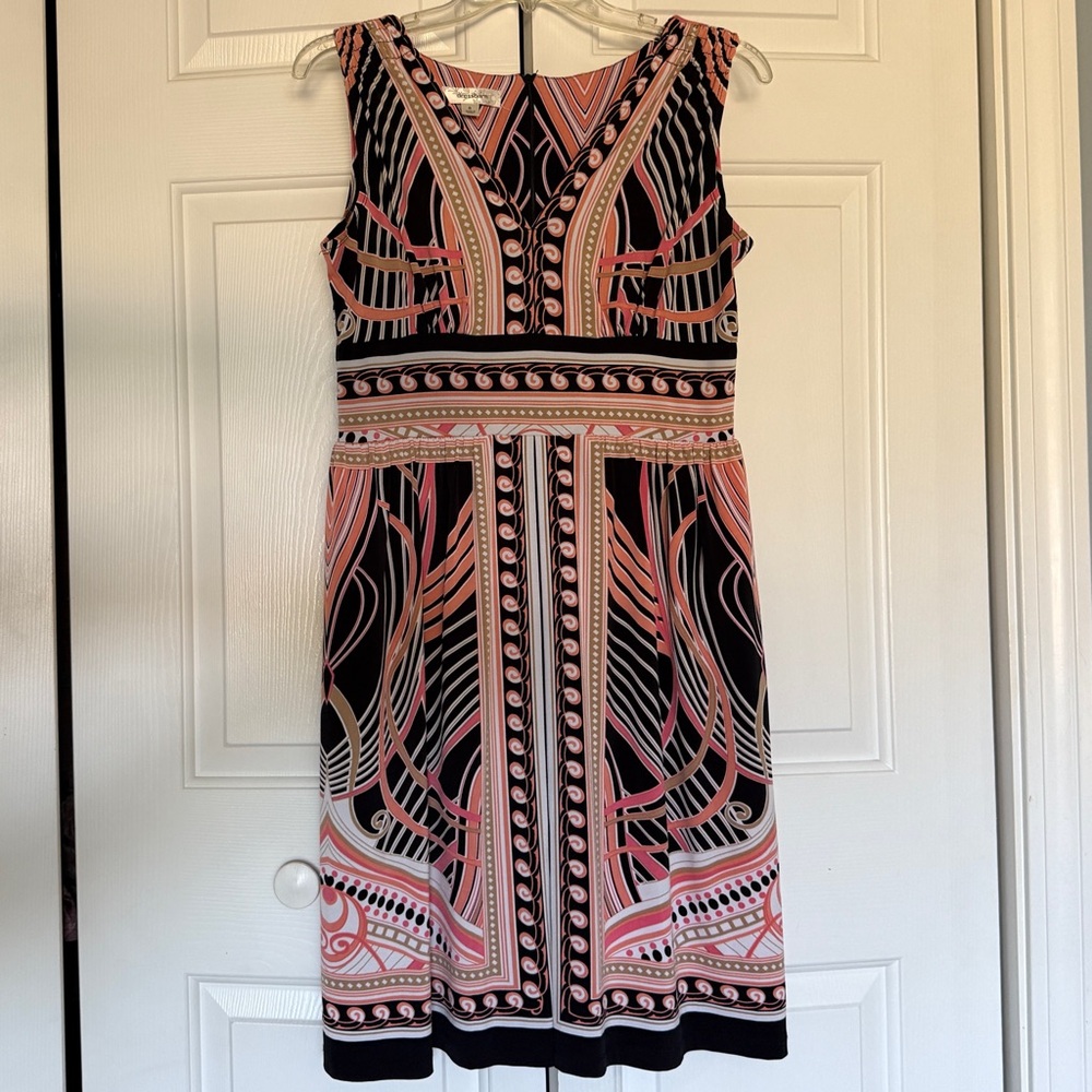 Dressbarn Geometric Print Sheath Dress | Size 8 | Sleeveless Knee Length